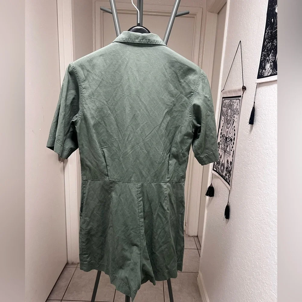 Uniqlo Linen Blend Short Sleeve Romper in Sage Green